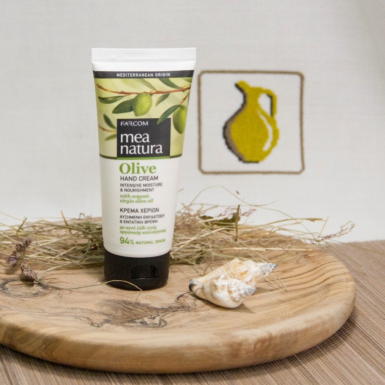Крем для рук MEA Natura Olive, Греция, пласт.туба, 100мл